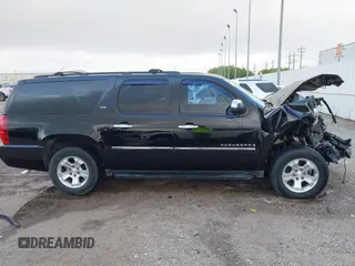 2009 Chevrolet Suburban LTZ with VIN 1GNFK36389J124653, listed as a IAAI auction lot 41935393 with 117,144 mi miles. Bid and sale history available at carsss.com. Image 14.