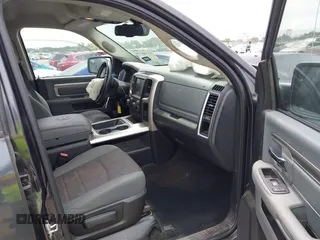 2015 Ram 1500 Big Horn z VIN 1C6RR6LTXFS784956, wystawiony jako IAAI lot #42265974 z przebiegiem 97 839 mil mil oraz . Historia ofert i sprzedaży dostępna na DreamBid. Obrazek 5.