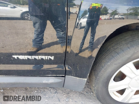 2014 GMC Terrain SLE with VIN 2GKALMEKXE6205633, listed as a IAAI auction lot 42174838 with 104,646 mi miles and . Bid and sale history available at DreamBid. Image 6.