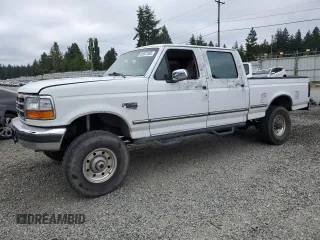1996 Ford F-250 с VIN 1FTHW26F0TEA01276, выставлен на аукционе Copart как лот 61827335 с пробегом 360 167 миль миль и Чистый • Clean title. История ставок и продаж доступна на DreamBid. Изображение 1.