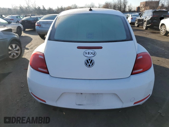 2014 Volkswagen Beetle 2.5L w/Sun with VIN 3VWJP7AT8EM610831, listed as a Copart auction lot 84318174 with 136,931 mi miles and Salvage Title. Bid and sale history available at DreamBid. Image 6.