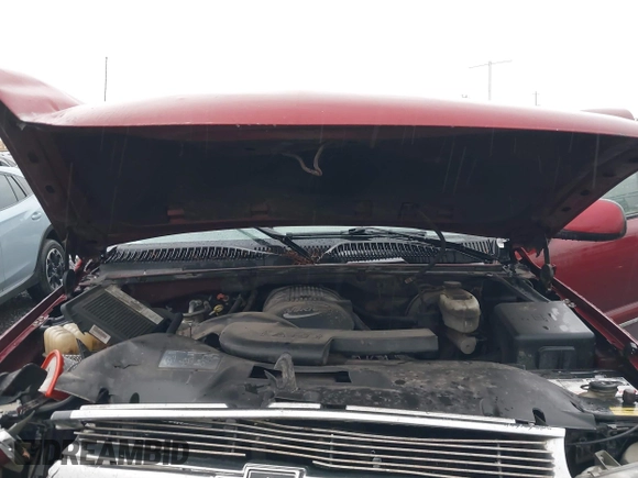 2003 Chevrolet Tahoe Z71 z VIN 1GNEK13T03R105320, wystawiony jako IAAI lot #40929720 z przebiegiem 269 416 mil mil oraz . Historia ofert i sprzedaży dostępna na DreamBid. Obrazek 10.