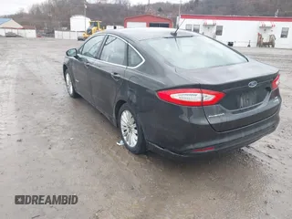 2015 Ford Fusion SE Hybrid with VIN 3FA6P0LU1FR289246, listed as a IAAI auction lot 41733229 with 125,195 mi miles. Bid and sale history available at carsss.com. Image 3.