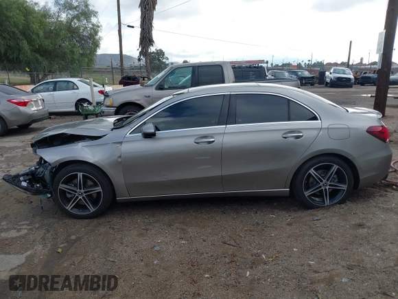 2020 Mercedes-Benz A 220 with VIN W1K3G4EB1LW047698, listed as a IAAI auction lot 41522714 with 37,249 mi miles and . Bid and sale history available at DreamBid. Image 14.