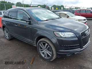 2014 Audi Q7 Premium Plus z VIN WA1LGAFE7ED001805, wystawiony jako IAAI lot #42424693 z przebiegiem 92 720 mil mil oraz . Historia ofert i sprzedaży dostępna na DreamBid. Obrazek 1.