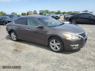 2015 Nissan Altima 2.5 with VIN 1N4AL3AP9FC255087, listed as a Copart auction lot 50465255 with 200,258 mi miles and Salvage Title. Bid and sale history available at carsss.com. Image 4.