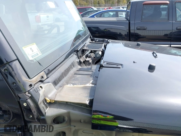 2017 Jeep Wrangler Unlimited Sport with VIN 1C4BJWDG4HL538582, listed as a IAAI auction lot 41921436 with 32,006 mi miles. Bid and sale history available at carsss.com. Image 19.