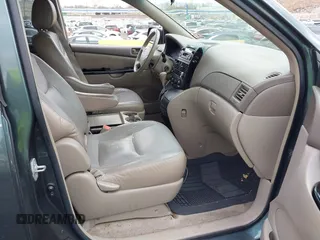 2005 Toyota Sienna CE with VIN 5TDZA23C55S280735, listed as a IAAI auction lot 42063994 with 201,883 mi miles. Bid and sale history available at carsss.com. Image 5.