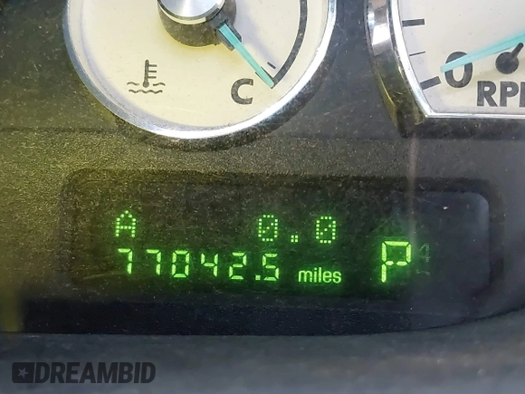 2004 Ford Thunderbird Deluxe with VIN 1FAHP60A34Y110824, listed as a IAAI auction lot 42155374 with 77,042 mi miles. Bid and sale history available at carsss.com. Image 15.
