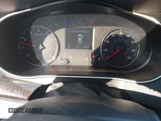 2015 Kia Cadenza Premium with VIN KNALN4D72F5181818, listed as a IAAI auction lot 41358864 with 113,460 mi miles. Bid and sale history available at carsss.com. Image 7.