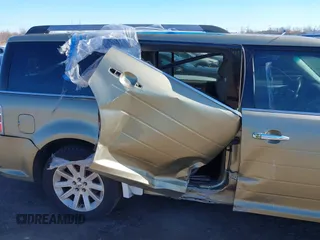 2012 Ford Flex SEL with VIN 2FMGK5CC8CBD00833, listed as a IAAI auction lot 41882383 with 202,171 mi miles. Bid and sale history available at carsss.com. Image 6.
