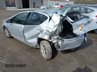 2012 Toyota Prius One z VIN JTDKDTB35C1512129, wystawiony jako IAAI lot #41737175 z przebiegiem 188 779 mil mil oraz . Historia ofert i sprzedaży dostępna na DreamBid. Obrazek 3.