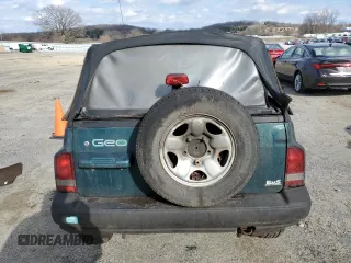 1996 Chevrolet Tracker z VIN 2CNBJ1863T6925397, wystawiony jako Copart lot #50446605 z przebiegiem 139 484 mil mil oraz Czysty tytuł • Clean title. Historia ofert i sprzedaży dostępna na DreamBid. Obrazek 6.