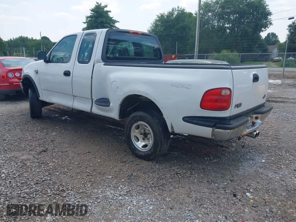 2003 Ford F-150 с VIN 2FTRX08W53CA43029, выставлен на аукционе IAAI как лот 42483083 с пробегом 311 710 миль миль и . История ставок и продаж доступна на DreamBid. Изображение 3.
