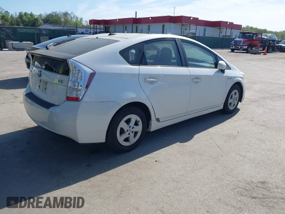 2010 Toyota Prius II with VIN JTDKN3DU3A0237639, listed as a IAAI auction lot 42108093 with 202,901 mi miles. Bid and sale history available at carsss.com. Image 4.