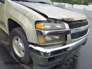 2008 Chevrolet Colorado 1LT z VIN 1GCCS13E088116591, wystawiony jako IAAI lot #42342666 z przebiegiem Nie podano mil oraz . Historia ofert i sprzedaży dostępna na DreamBid. Obrazek 12.