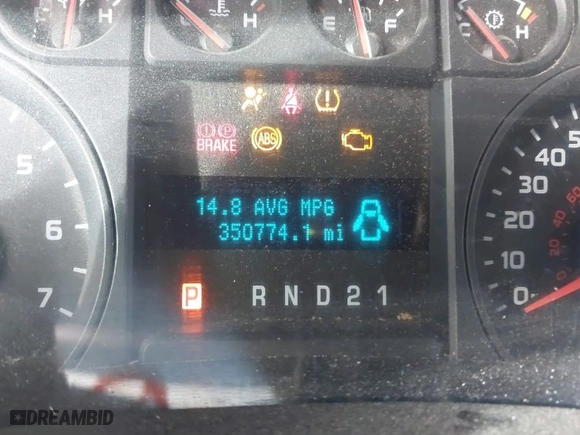 2010 Ford F-150 XL with VIN 1FTEX1CW4AFA64208, listed as a IAAI auction lot 41616703 with 350,774 mi miles. Bid and sale history available at carsss.com. Image 7.