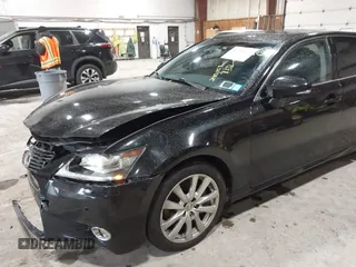 2013 Lexus GS 350 z VIN JTHCE1BL9D5014255, wystawiony jako IAAI lot #42236778 z przebiegiem 240 558 mil mil oraz . Historia ofert i sprzedaży dostępna na DreamBid. Obrazek 18.