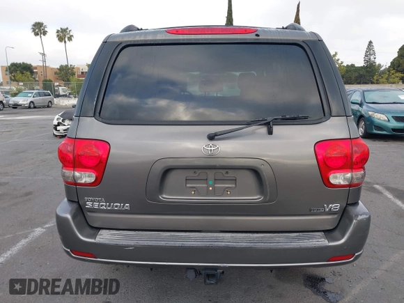 2007 Toyota Sequoia SR5 with VIN 5TDZT34A07S296602, listed as a IAAI auction lot 42067710 with 180,685 mi miles. Bid and sale history available at carsss.com. Image 16.