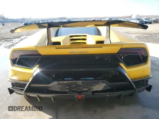 2018 Lamborghini Huracan z VIN ZHWCD4ZFXJLA08925, wystawiony jako Copart lot #86834884 z przebiegiem 3 871 mil mil oraz Szkoda całkowita • Salvage title. Historia ofert i sprzedaży dostępna na DreamBid. Obrazek 6.