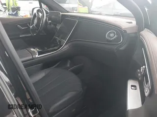 2023 Mercedes-Benz EQE 350+ z VIN 4JGGM2BB6PA001392, wystawiony jako IAAI lot #41859114 z przebiegiem 15 947 mil mil oraz . Historia ofert i sprzedaży dostępna na DreamBid. Obrazek 5.