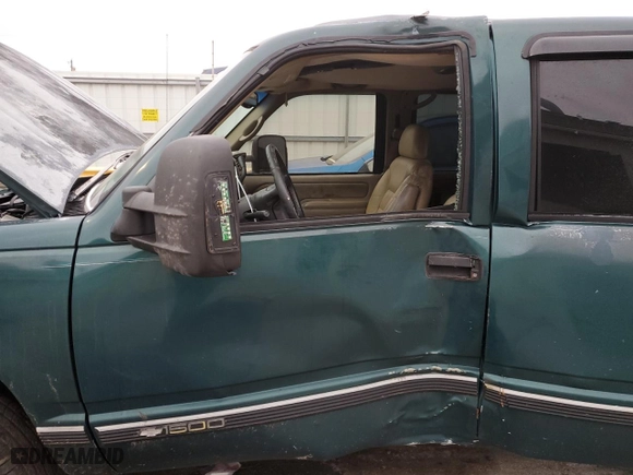 1997 Chevrolet Tahoe with VIN 1GNEK13R5VJ420751, listed as a Copart auction lot 44770025 with 236,378 mi miles and Salvage Title. Bid and sale history available at carsss.com. Image 7.