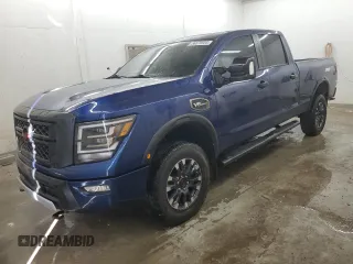 2024 Nissan Titan SV z VIN 1N6AA1FB2RN104714, wystawiony jako Copart lot #56576955 z przebiegiem 25 800 mil mil oraz Szkoda całkowita • Salvage title. Historia ofert i sprzedaży dostępna na DreamBid. Obrazek 1.