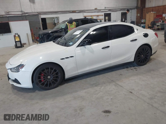 2016 Maserati Ghibli S Q4 с VIN ZAM57RTA6G1173547, выставлен на аукционе IAAI как лот 41823427 с пробегом 70 506 миль миль и . История ставок и продаж доступна на DreamBid. Изображение 22.