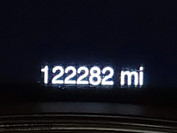 2014 Jeep Grand Cherokee Limited with VIN 1C4RJFBT1EC139798, listed as a IAAI auction lot 41772069 with 122,282 mi miles and . Bid and sale history available at DreamBid. Image 16.