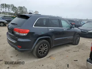 2015 Jeep Grand Cherokee Limited with VIN 1C4RJEBG4FC677930, listed as a Copart auction lot 85300694 with 200,180 mi miles and Salvage Title. Bid and sale history available at carsss.com. Image 3.