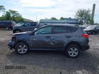 2014 Toyota RAV4 XLE with VIN 2T3RFREV0EW195521, listed as a IAAI auction lot 42248390 with 96,126 mi miles and . Bid and sale history available at DreamBid. Image 15.