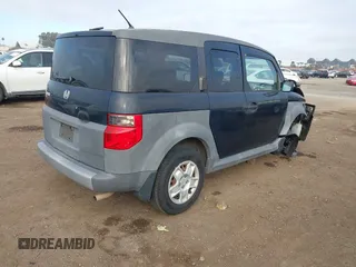 2005 Honda Element LX with VIN 5J6YH17395L013265, listed as a IAAI auction lot 41505602 with 135,515 mi miles and . Bid and sale history available at DreamBid. Image 4.