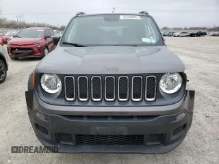 2018 Jeep Renegade Sport with VIN ZACCJBAB2JPJ01832, listed as a Copart auction lot 52208845 with 44,789 mi miles and Salvage Title. Bid and sale history available at DreamBid. Image 5.