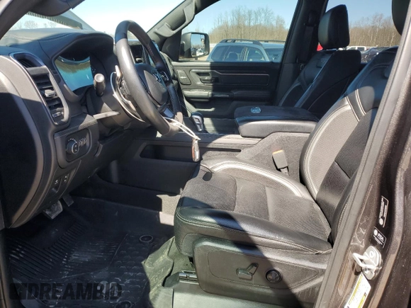 2021 Ram 1500 с VIN NCS107300, выставлен на аукционе Copart как лот 50989205 с пробегом 25 121 миль миль и Списание • Salvage title. История ставок и продаж доступна на DreamBid. Изображение 7.