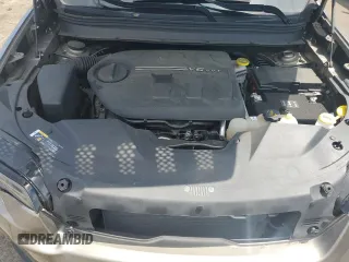 2021 Jeep Cherokee Latitude Lux с VIN 1C4PJMMX0MD212275, выставлен на аукционе Copart как лот 63620815 с пробегом 29 884 миль миль и Списание • Salvage title. История ставок и продаж доступна на DreamBid. Изображение 12.