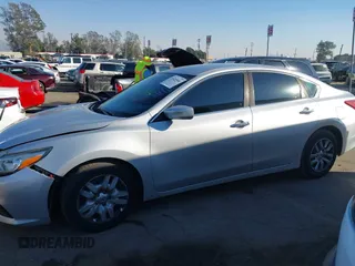 2016 Nissan Altima S with VIN 1N4AL3AP6GN327692, listed as a IAAI auction lot 41309486 with 81,493 mi miles and . Bid and sale history available at carsss.com. Image 14.
