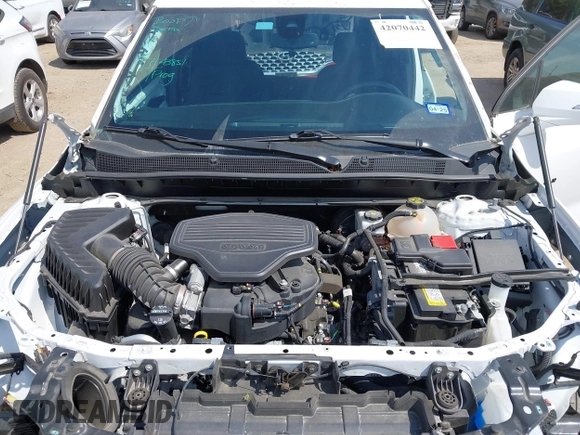 2021 Chevrolet Blazer LT z VIN 3GNKBCRS6MS526776, wystawiony jako IAAI lot #42070442 z przebiegiem 23 187 mil mil oraz . Historia ofert i sprzedaży dostępna na DreamBid. Obrazek 10.