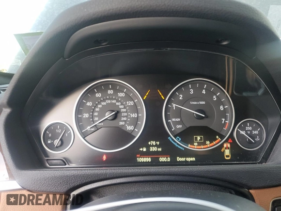 2017 BMW 4 Series 440i xDrive with VIN WBA4E5C52HG189287, listed as a Copart auction lot 79724964 with 109,896 mi miles and Salvage Title. Bid and sale history available at carsss.com. Image 9.