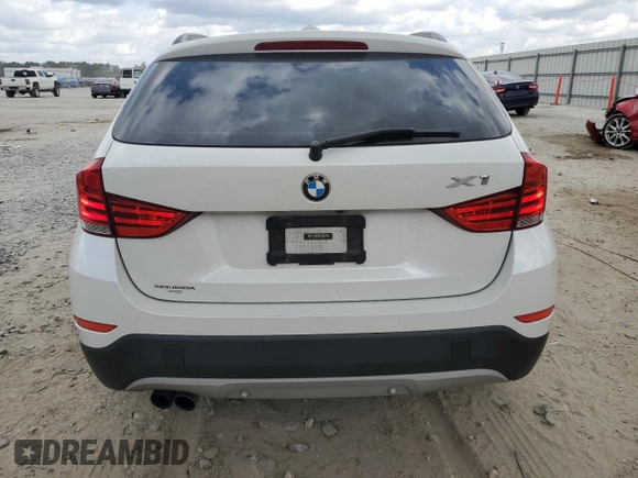 2015 BMW X1 xDrive28i with VIN WBAVL1C58FVY28378, listed as a Copart auction lot 49800065 with 114,059 mi miles and Salvage Title. Bid and sale history available at carsss.com. Image 6.
