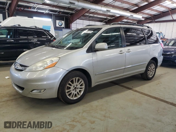 2008 Toyota Sienna XLE with VIN 5TDBK22C88S012167, listed as a Copart auction lot 48906155 with 154,570 mi miles and Clean Title. Bid and sale history available at carsss.com. Image 1.