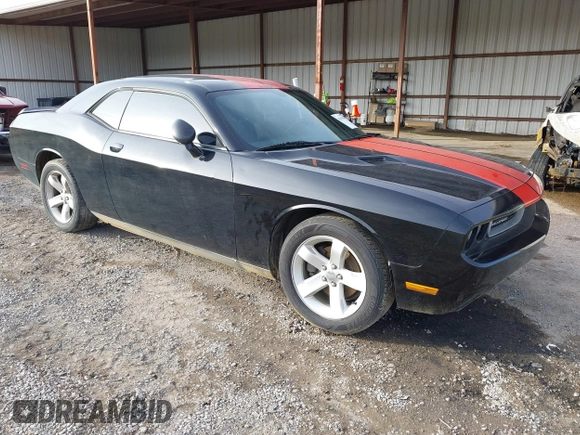 2013 Dodge Challenger SXT z VIN 2C3CDYAG0DH511323, wystawiony jako IAAI lot #41369796 z przebiegiem Nie podano mil oraz . Historia ofert i sprzedaży dostępna na DreamBid. Obrazek 1.