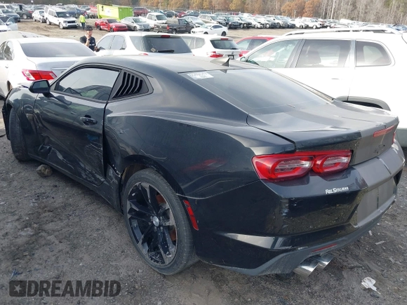 2020 Chevrolet Camaro 1LT z VIN 1G1FB1RS0L0118240, wystawiony jako IAAI lot #42281280 z przebiegiem Nie podano mil oraz . Historia ofert i sprzedaży dostępna na DreamBid. Obrazek 3.