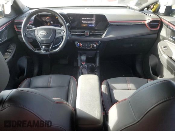 2024 Chevrolet TrailBlazer RS with VIN KL79MTSL6RB108223, listed as a Copart auction lot 81625344 with 8,648 mi miles and Salvage Title. Bid and sale history available at DreamBid. Image 8.