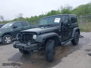 2014 Jeep Wrangler Sport with VIN 1C4AJWAG6EL208762, listed as a IAAI auction lot 41889633 with 1 mi miles. Bid and sale history available at carsss.com. Image 17.