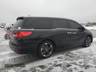 2024 Honda Odyssey Elite with VIN 5FNRL6H92RB029941, listed as a Copart auction lot 43759145 with 7,483 mi miles and Salvage Title. Bid and sale history available at carsss.com. Image 3.