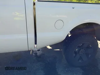 2004 Ford F-250 XL with VIN 1FTNX21L14EB12448, listed as a IAAI auction lot 42280654 with 231,008 mi miles and . Bid and sale history available at DreamBid. Image 6.