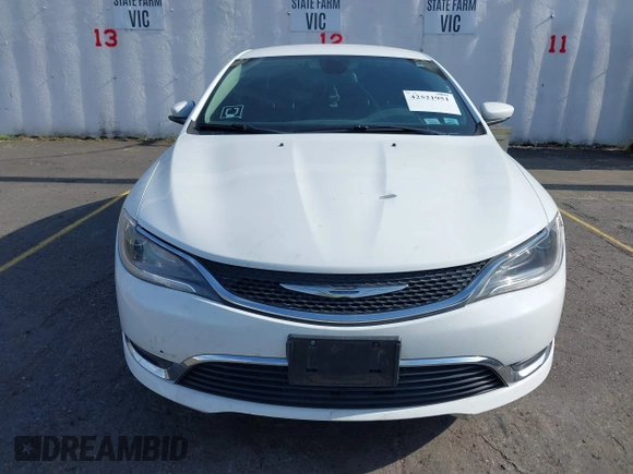 2015 Chrysler 200 Limited z VIN 1C3CCCAB4FN746280, wystawiony jako IAAI lot #42521951 z przebiegiem 156 794 mil mil oraz . Historia ofert i sprzedaży dostępna na DreamBid. Obrazek 6.