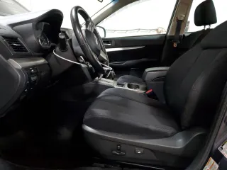 2010 Subaru Legacy Premium All-Weather Anniversary with VIN 4S3BMBC66A3226617, listed as a Copart auction lot 64266075 with 168,137 mi miles and Clean title. Bid and sale history available at DreamBid. Image 7.