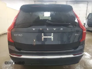 2025 Volvo XC90 Plus with VIN YV4062PE1S1290478, listed as a Copart auction lot 87835175 with 670 mi miles and Non Repairable. Bid and sale history available at DreamBid. Image 6.