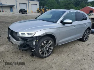 2018 Audi SQ5 Premium Plus with VIN WA1A4AFY6J2103466, listed as a Copart auction lot 61204895 with 91,712 mi miles and Salvage title. Bid and sale history available at DreamBid. Image 1.